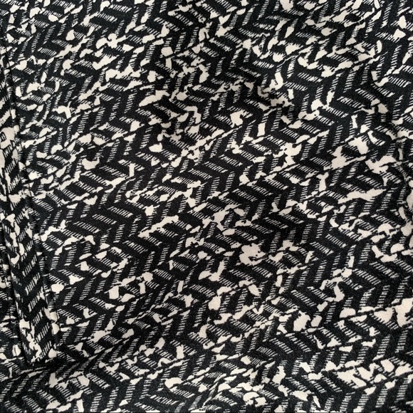 Cute pair of shorts - Picture 5 of 6